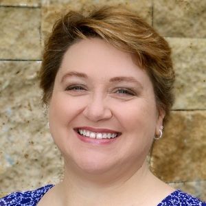 Meet your Posher, Regina